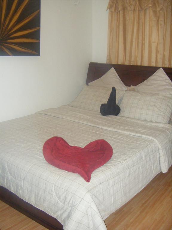 The Oasis Davao Condotel Екстериор снимка