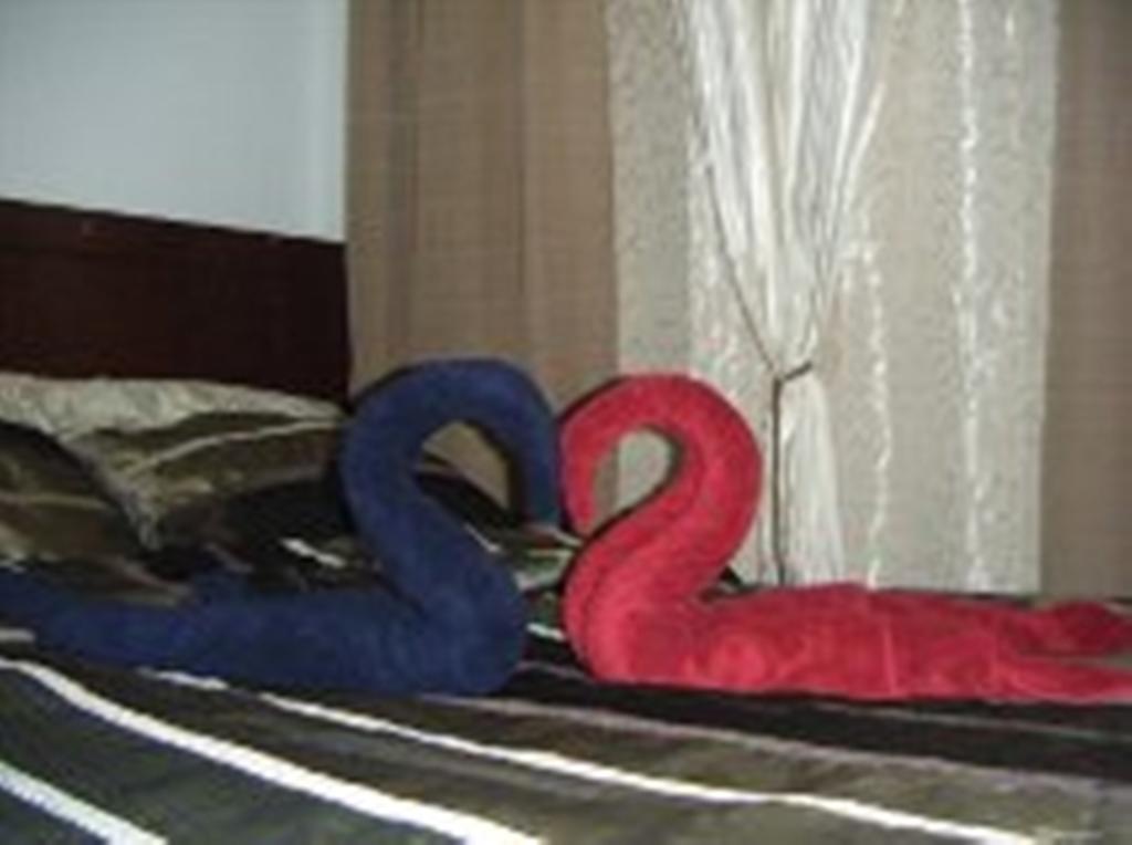 The Oasis Davao Condotel Стая снимка